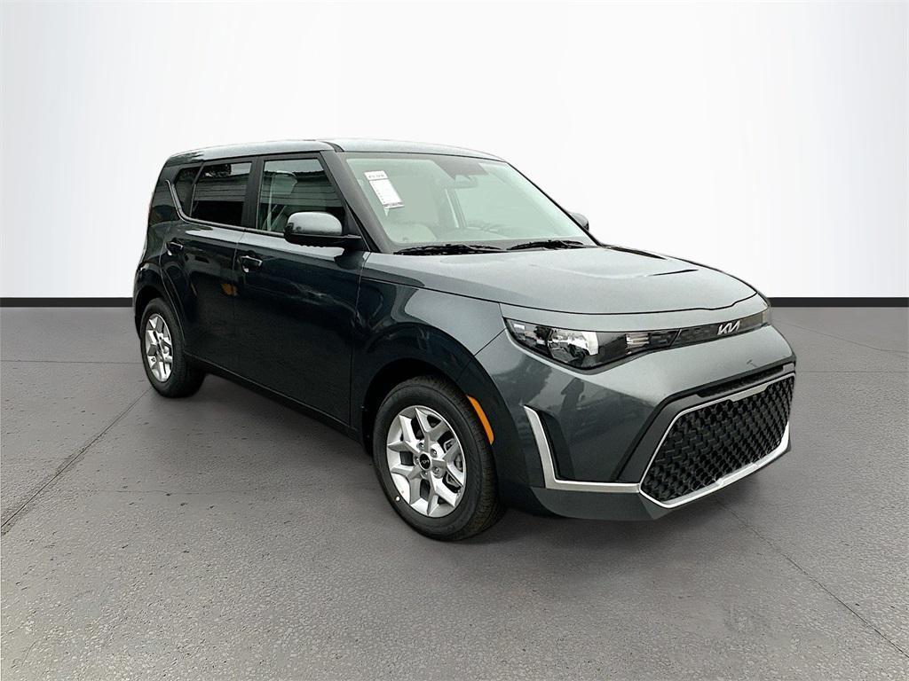 new 2025 Kia Soul car, priced at $18,822