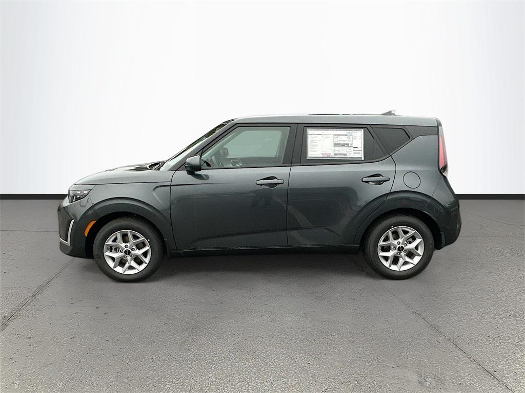 new 2025 Kia Soul car, priced at $18,822