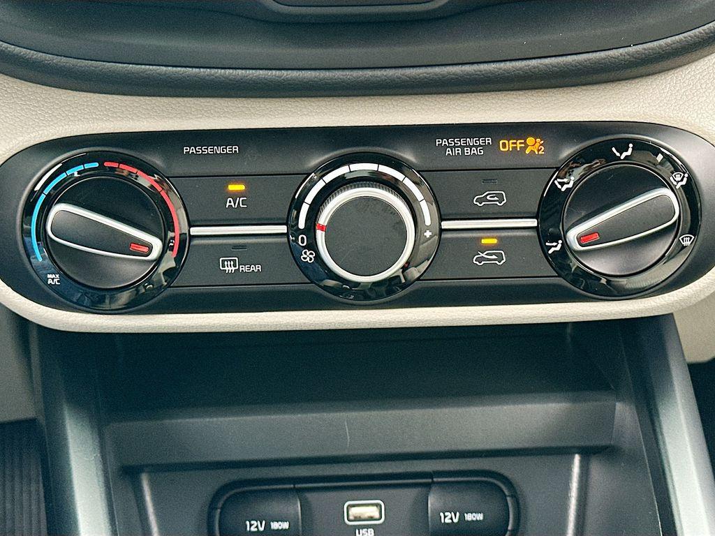 new 2025 Kia Soul car, priced at $19,870