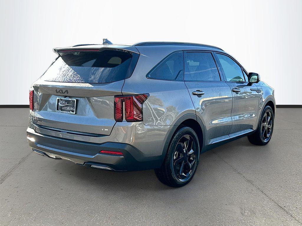 new 2026 Kia Sorento Hybrid car, priced at $43,093