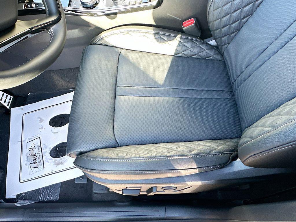 new 2026 Kia Sorento Hybrid car, priced at $43,093