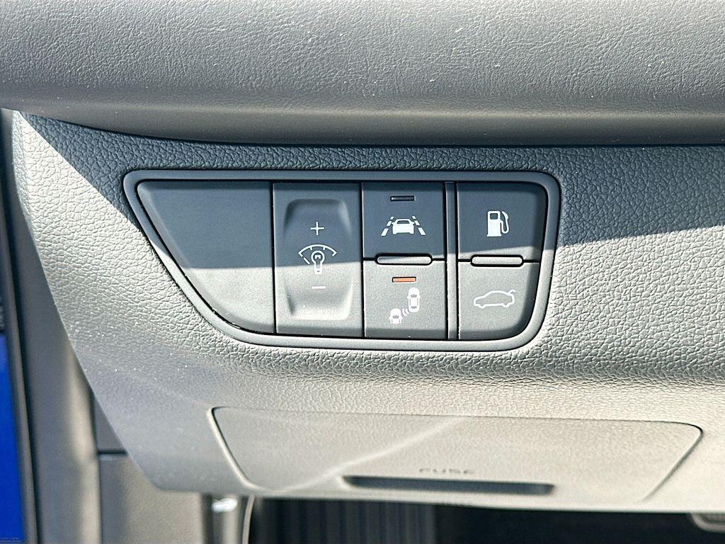 used 2021 Genesis G70 car, priced at $24,991