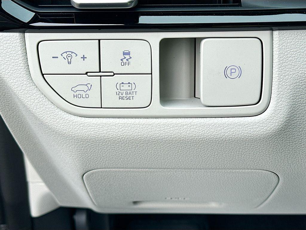 new 2026 Kia Sportage Hybrid car, priced at $32,590