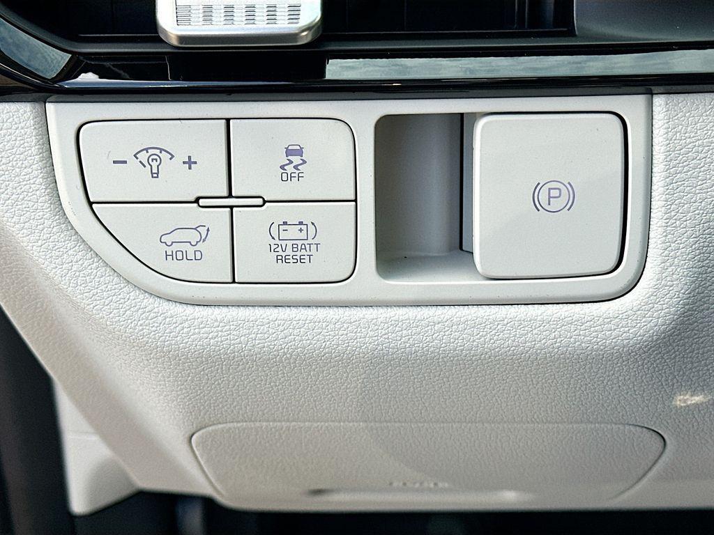 new 2026 Kia Sportage Hybrid car, priced at $38,100