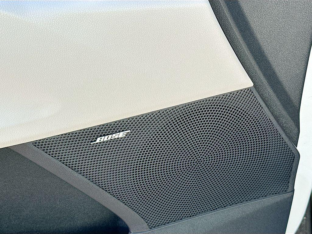 new 2026 Kia Sorento Hybrid car, priced at $37,249