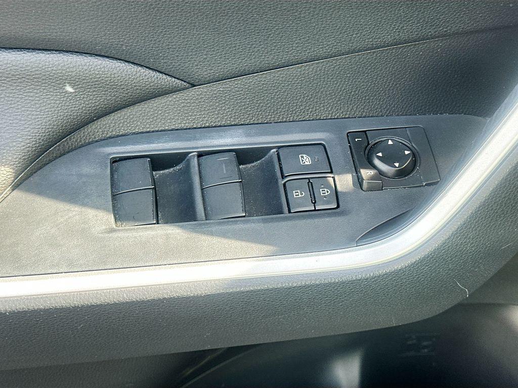 used 2019 Toyota RAV4 car, priced at $22,636