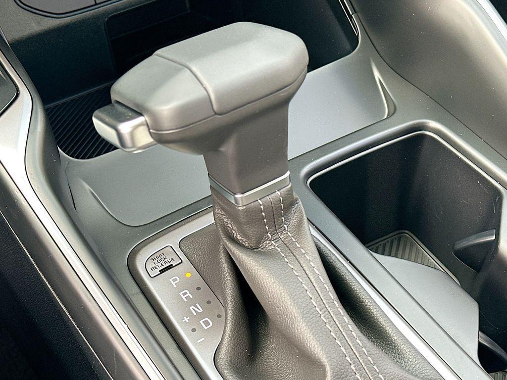 new 2026 Kia Sorento car, priced at $35,263