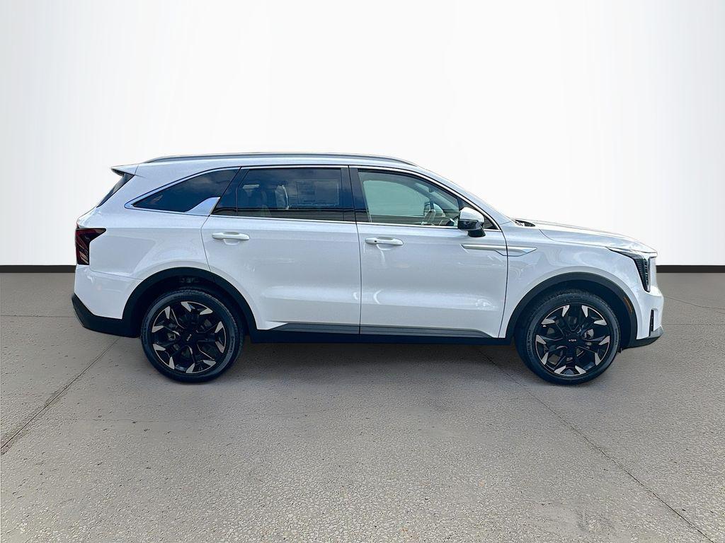 new 2026 Kia Sorento car, priced at $35,263