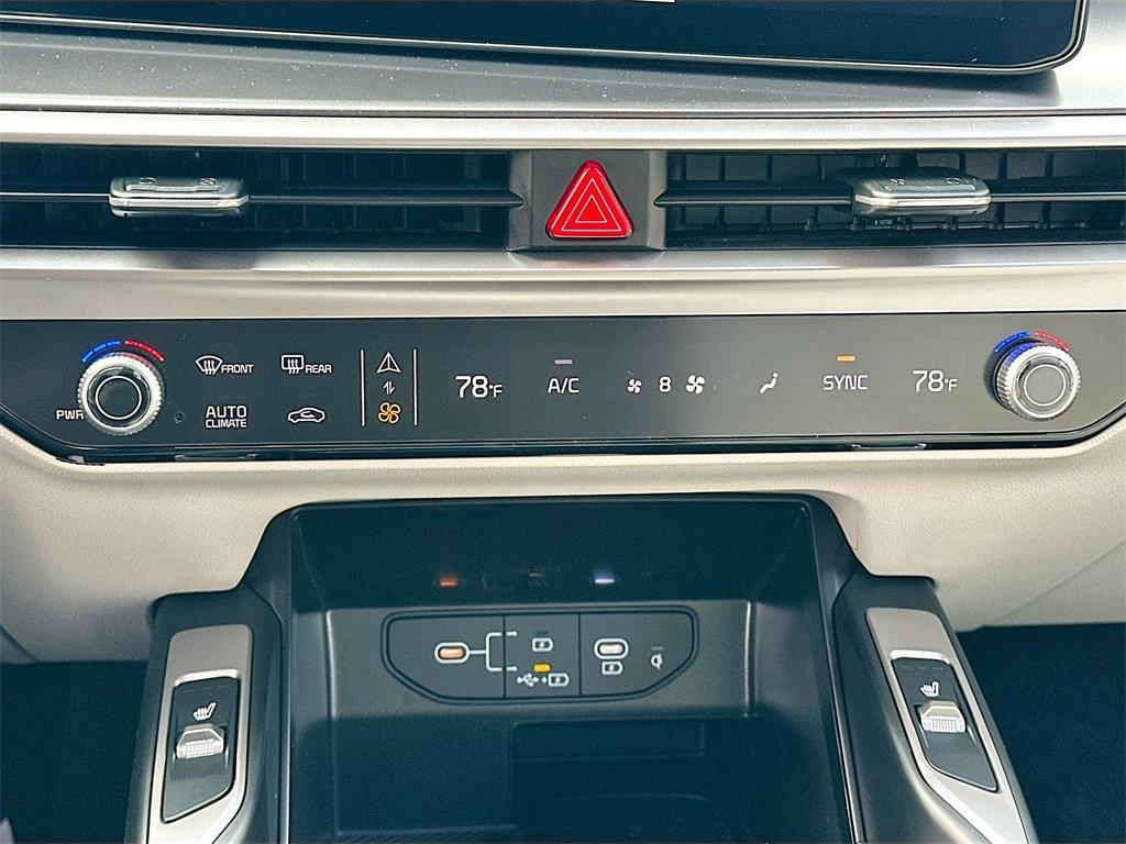 new 2026 Kia Sorento car, priced at $36,481