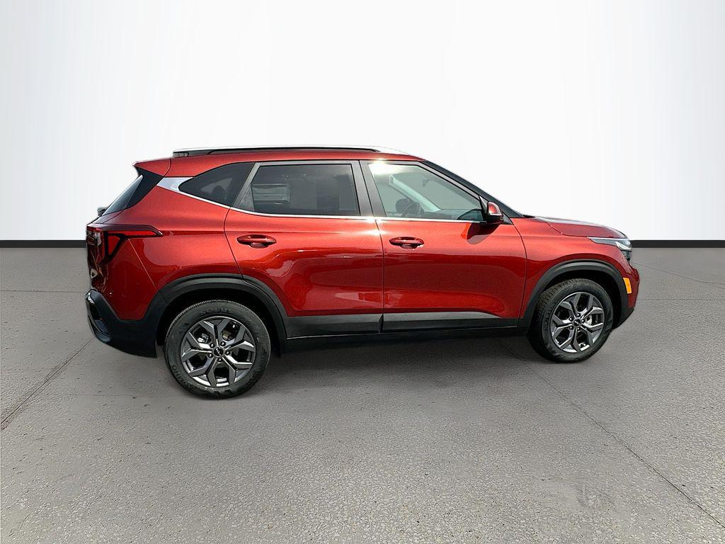 used 2024 Kia Seltos car, priced at $24,076