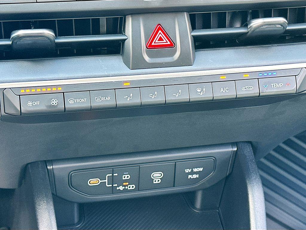 new 2025 Kia K4 car, priced at $21,550