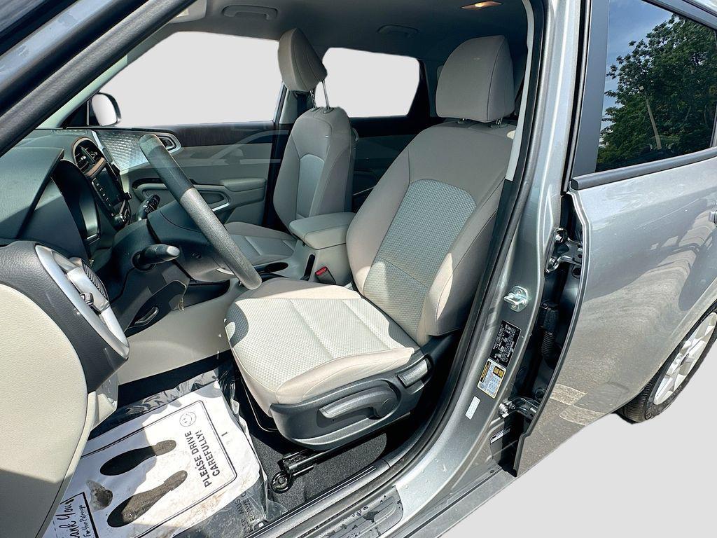 used 2024 Kia Soul car, priced at $19,636