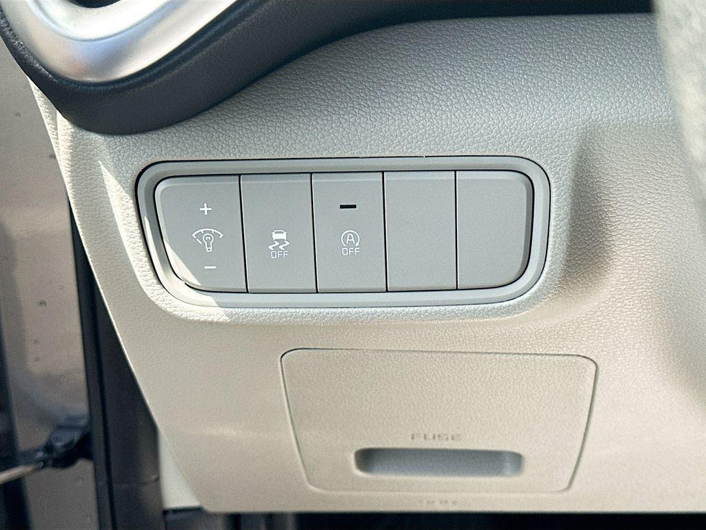 used 2024 Kia Soul car, priced at $19,636