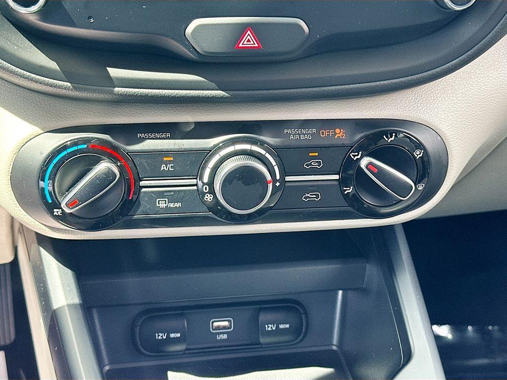 used 2024 Kia Soul car, priced at $19,636