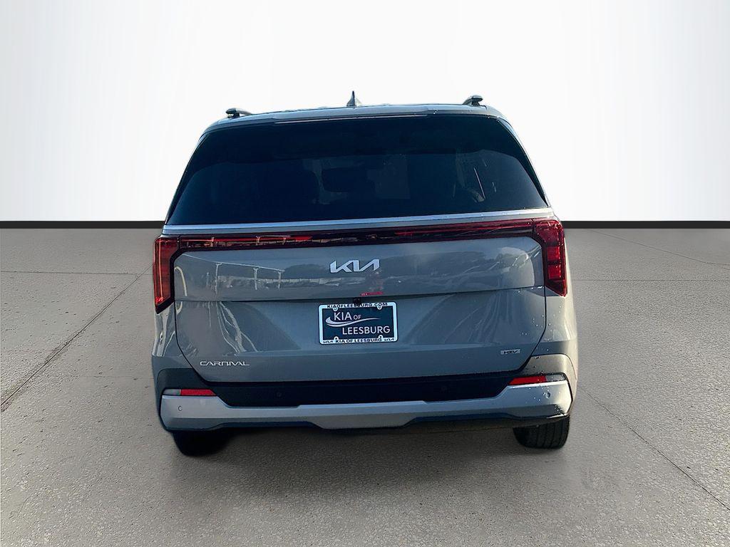 new 2026 Kia Carnival Hybrid car, priced at $42,689