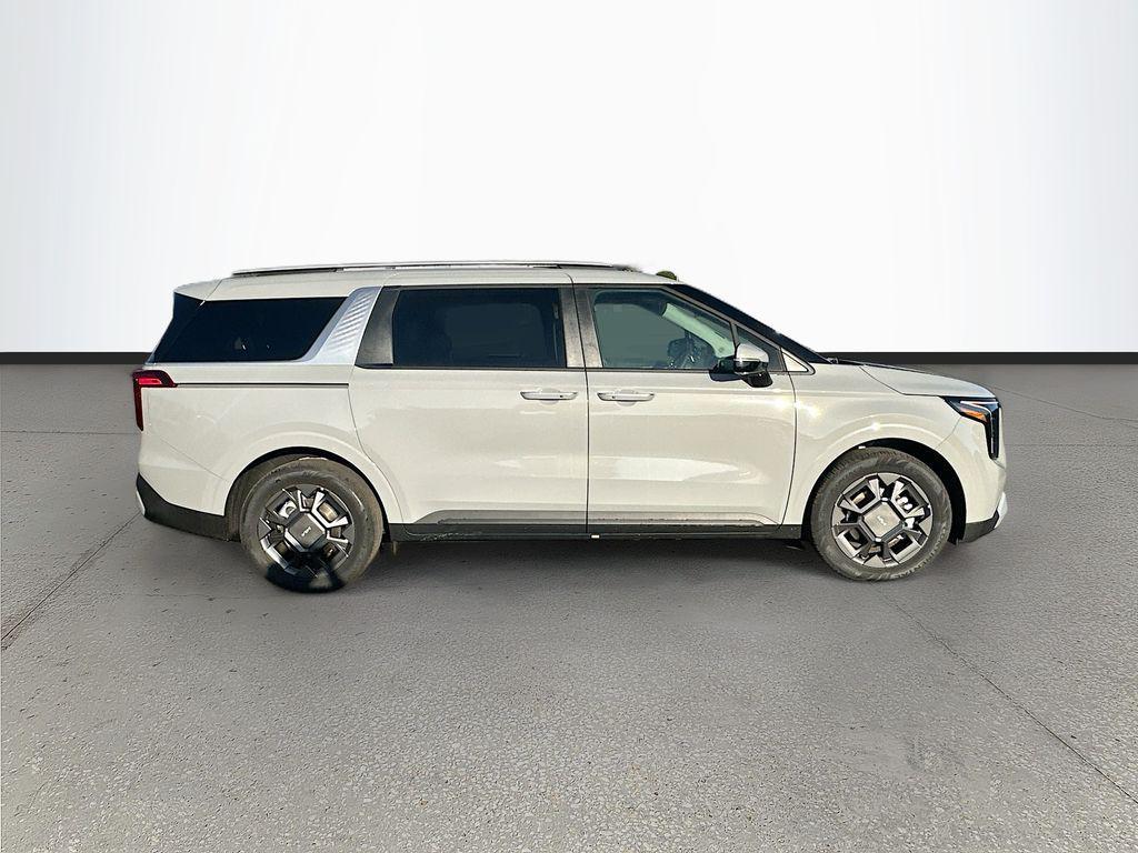 new 2026 Kia Carnival Hybrid car, priced at $42,689