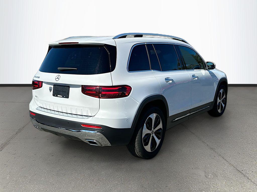 used 2024 Mercedes-Benz GLB 250 car, priced at $32,991