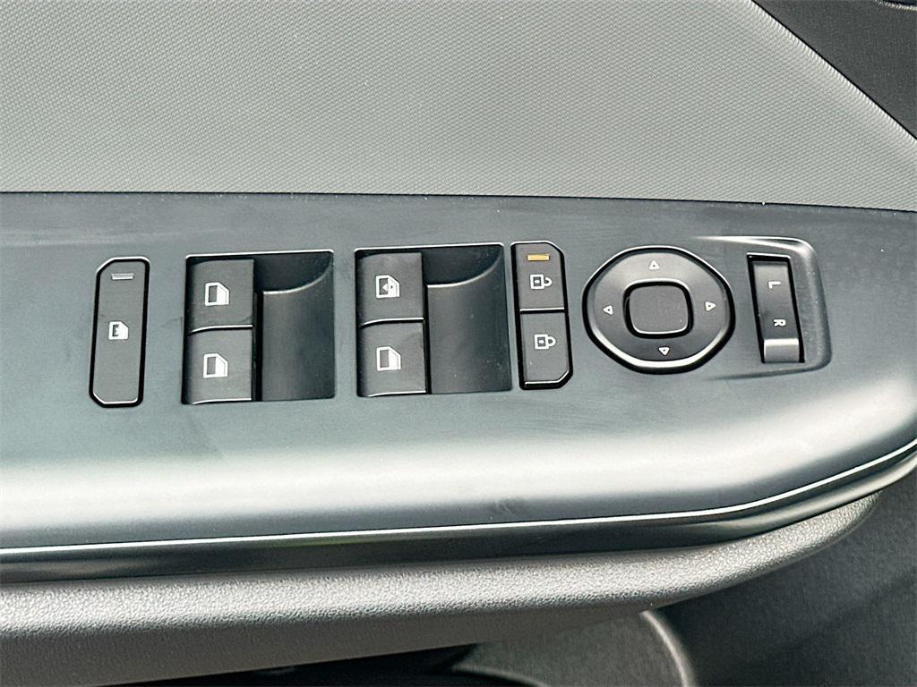 new 2025 Kia K4 car, priced at $21,293