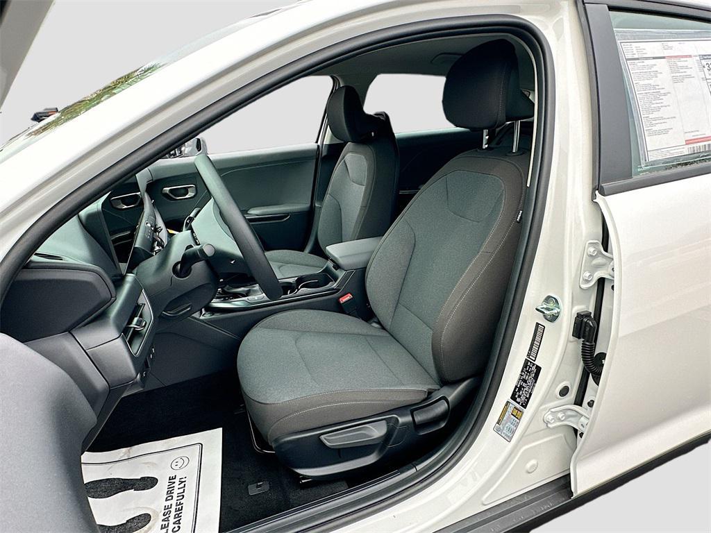 new 2025 Kia K4 car, priced at $21,293