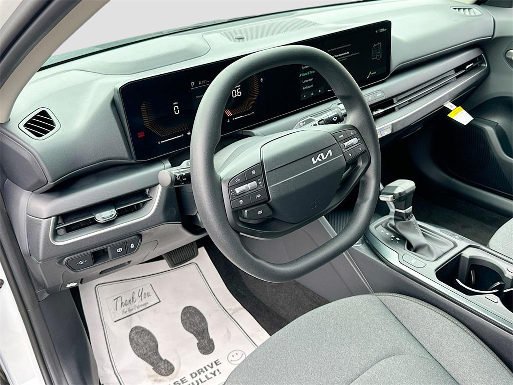 new 2025 Kia K4 car, priced at $21,293