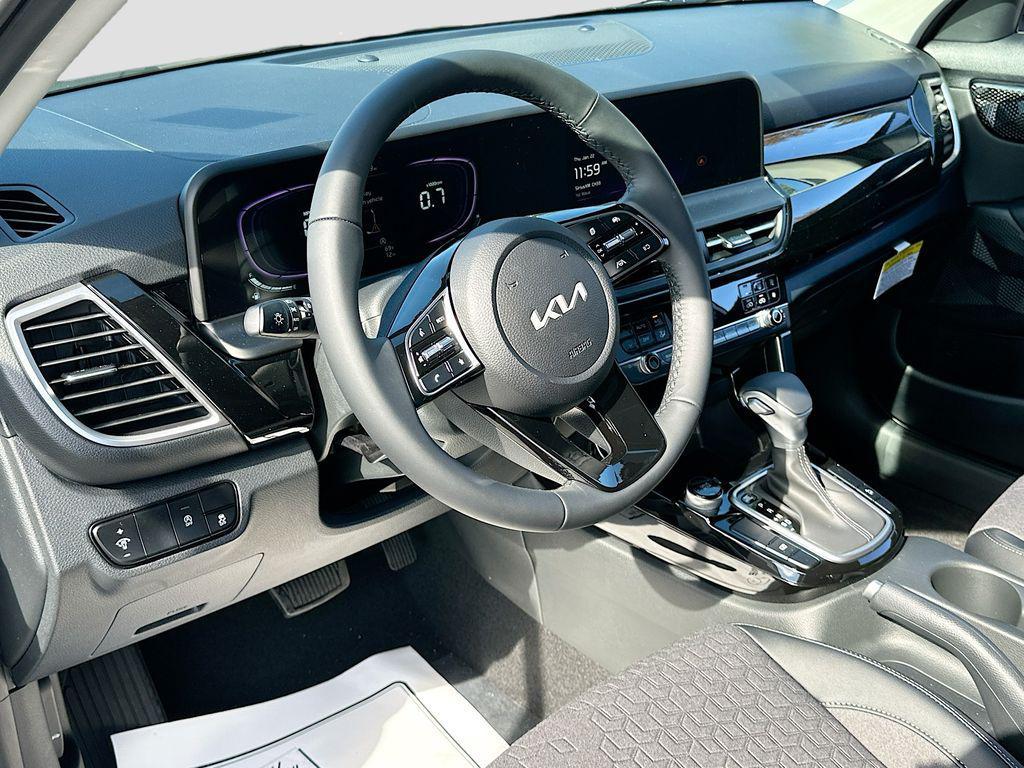 new 2026 Kia Seltos car, priced at $25,199