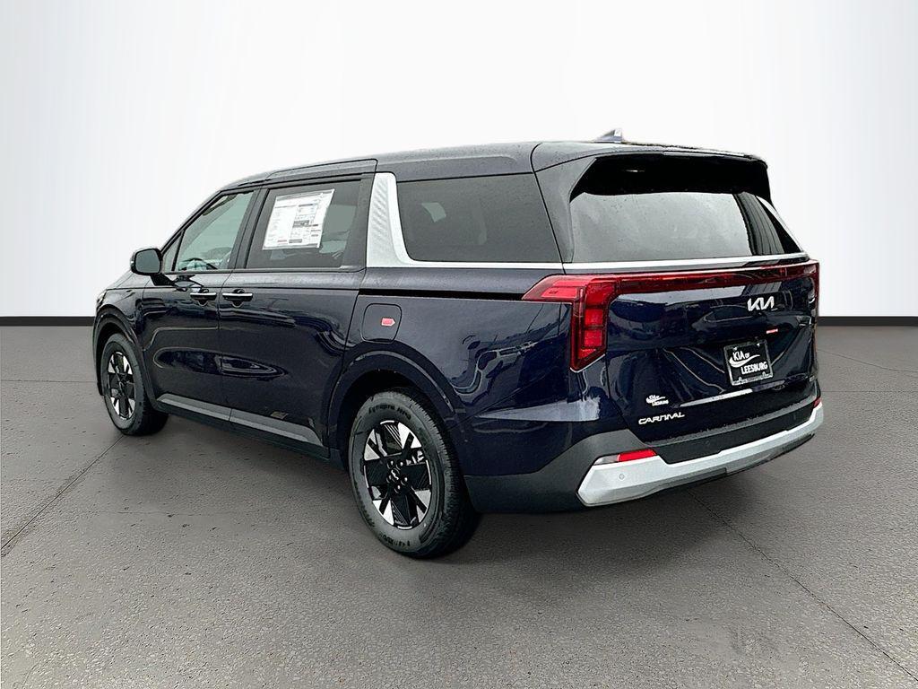new 2026 Kia Carnival Hybrid car, priced at $40,312