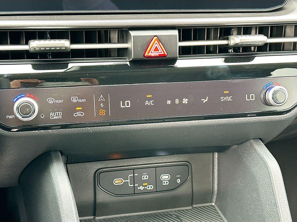 new 2026 Kia Sportage car, priced at $36,857