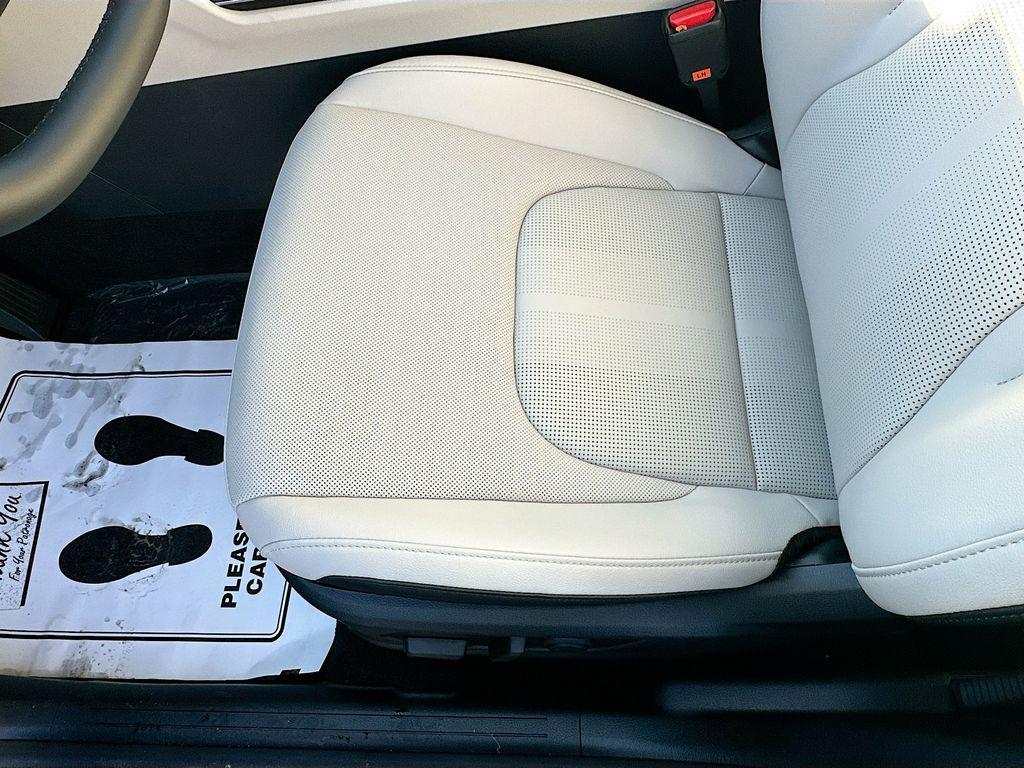 new 2026 Kia Sportage car, priced at $31,452