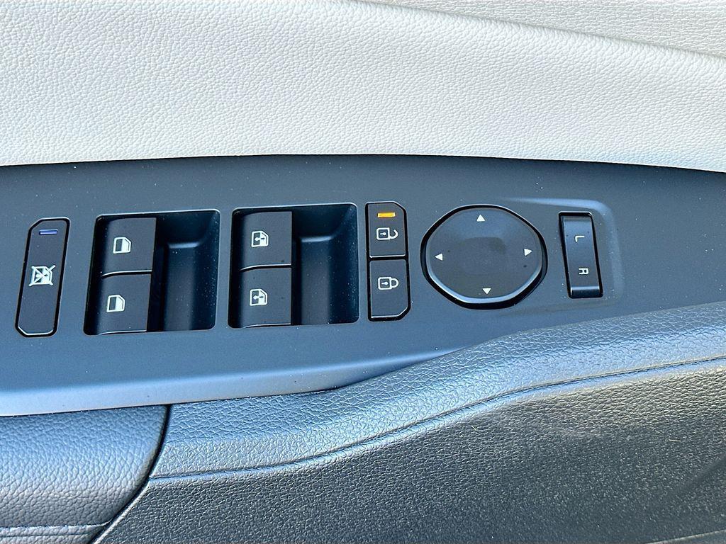 new 2026 Kia Sportage car, priced at $31,452