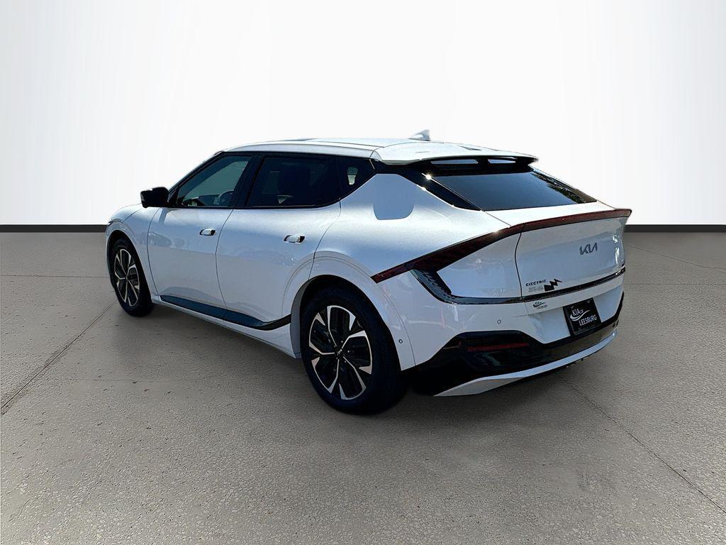 used 2022 Kia EV6 car, priced at $25,076