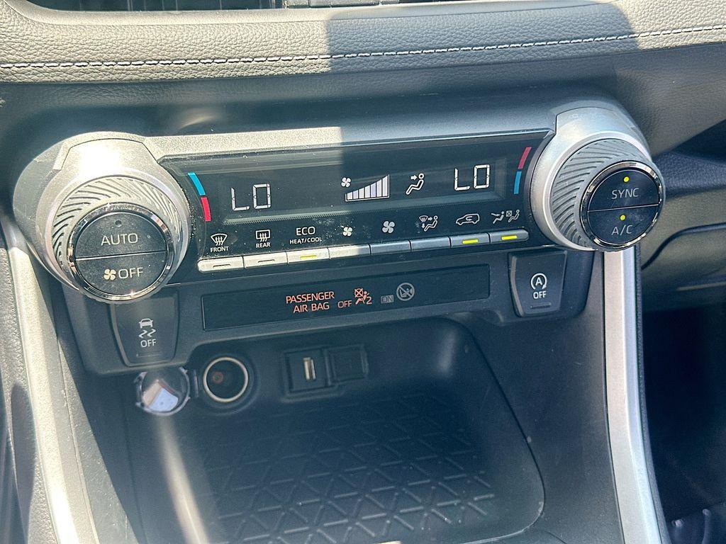 used 2022 Toyota RAV4 car, priced at $29,076