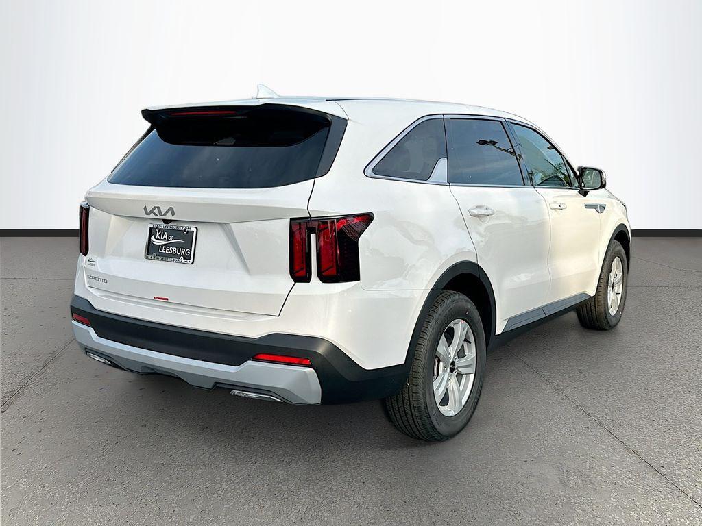 new 2026 Kia Sorento car, priced at $31,055