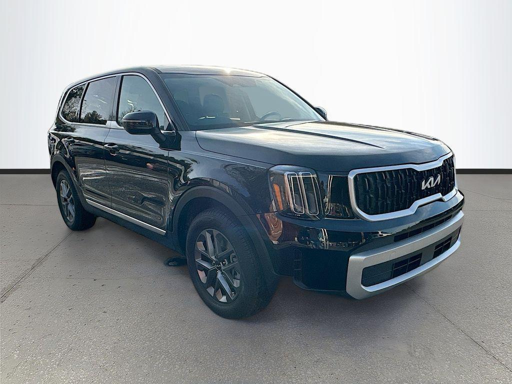 used 2025 Kia Telluride car, priced at $33,551