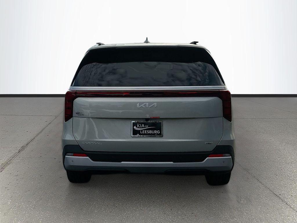 new 2026 Kia Carnival Hybrid car, priced at $42,845