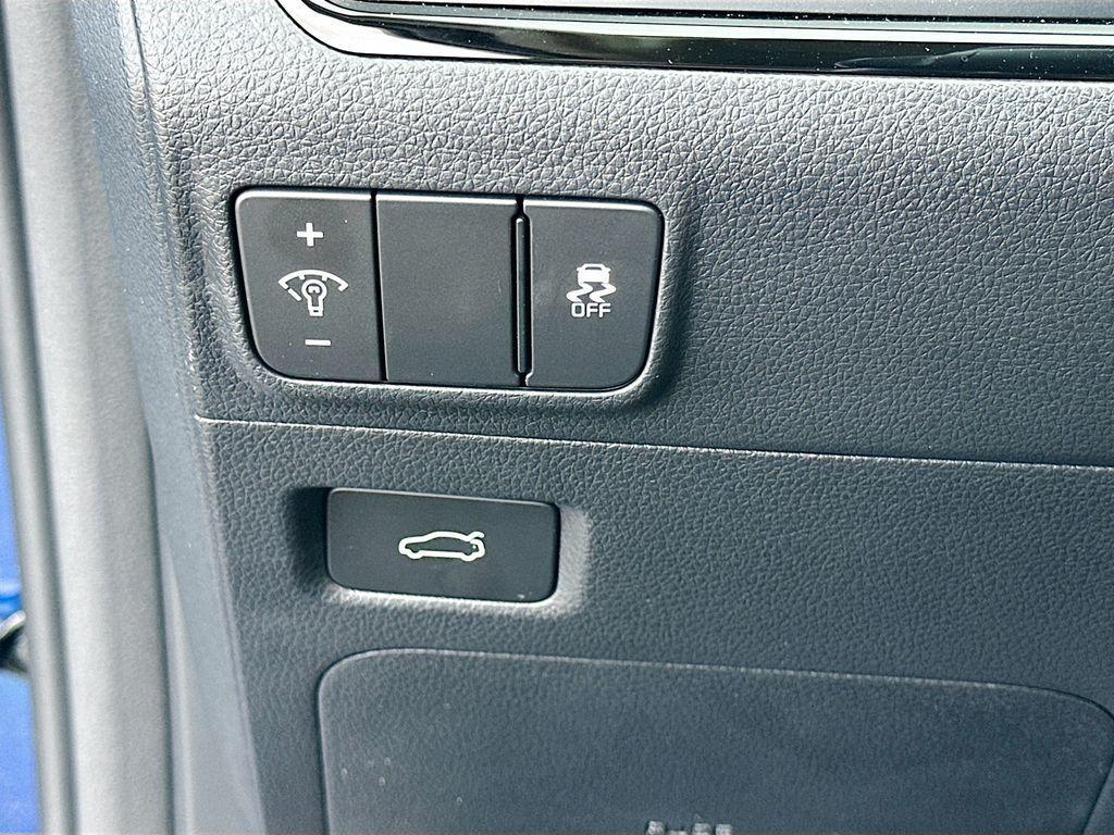 used 2025 Kia K5 car, priced at $26,551