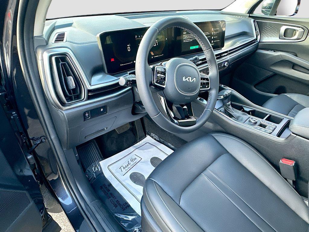 used 2025 Kia Sorento car, priced at $28,991