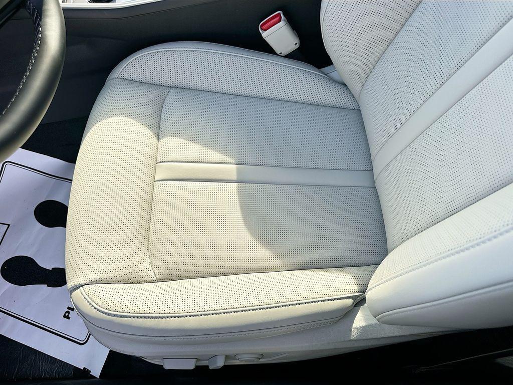 new 2026 Kia Sorento Hybrid car, priced at $36,793