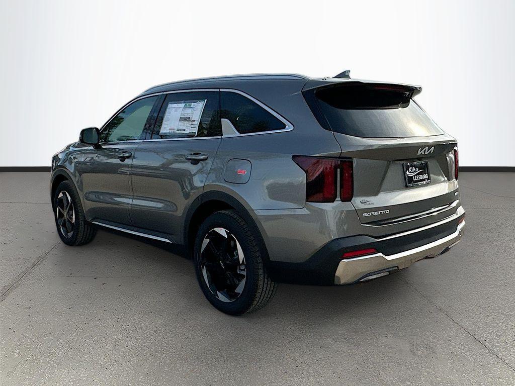 new 2026 Kia Sorento Hybrid car, priced at $36,793