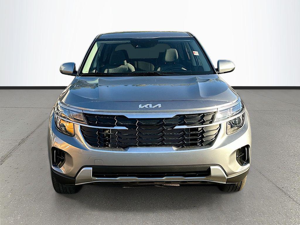 new 2026 Kia Seltos car, priced at $23,979