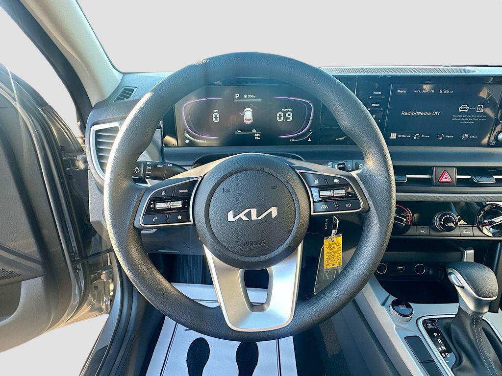 new 2026 Kia Seltos car, priced at $23,979