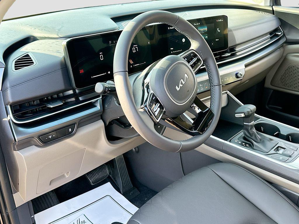 new 2026 Kia Carnival car, priced at $38,558