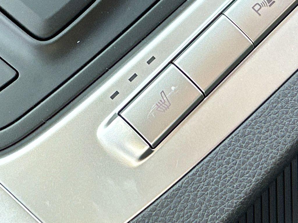 new 2026 Kia Carnival car, priced at $38,558