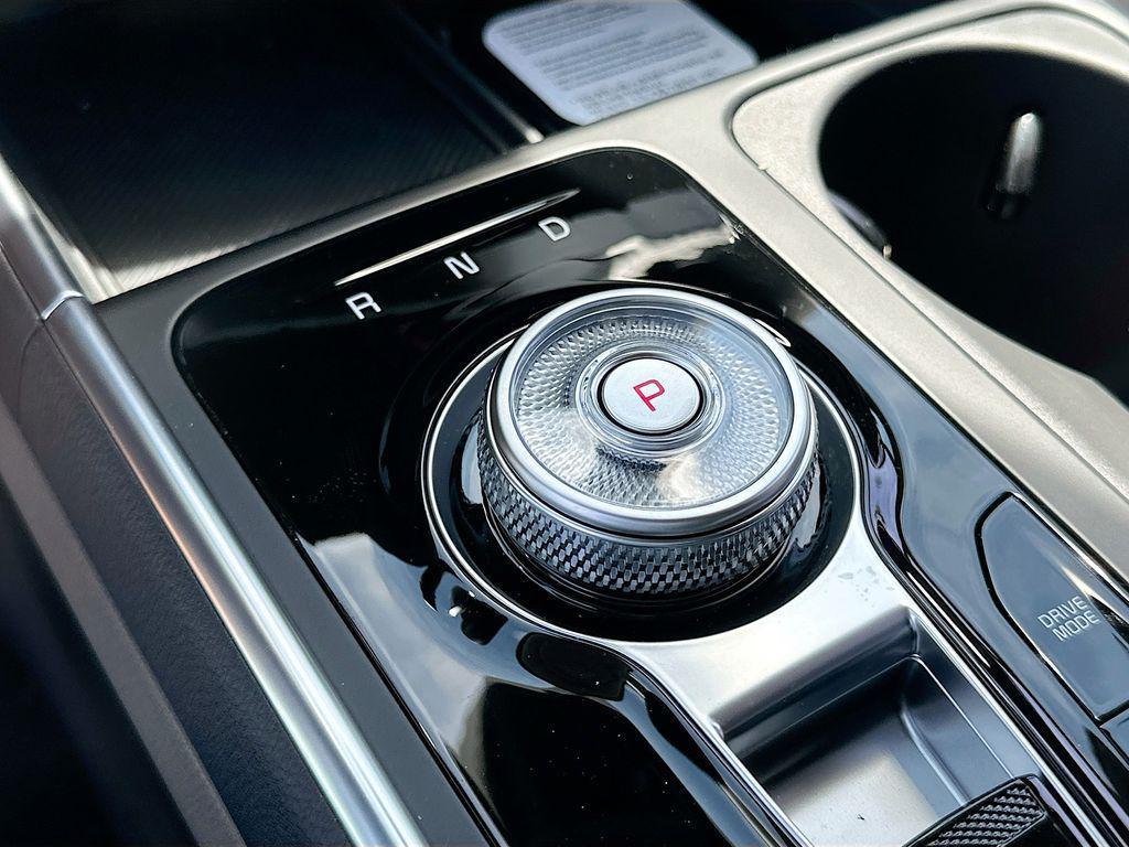 new 2026 Kia Carnival Hybrid car, priced at $42,920