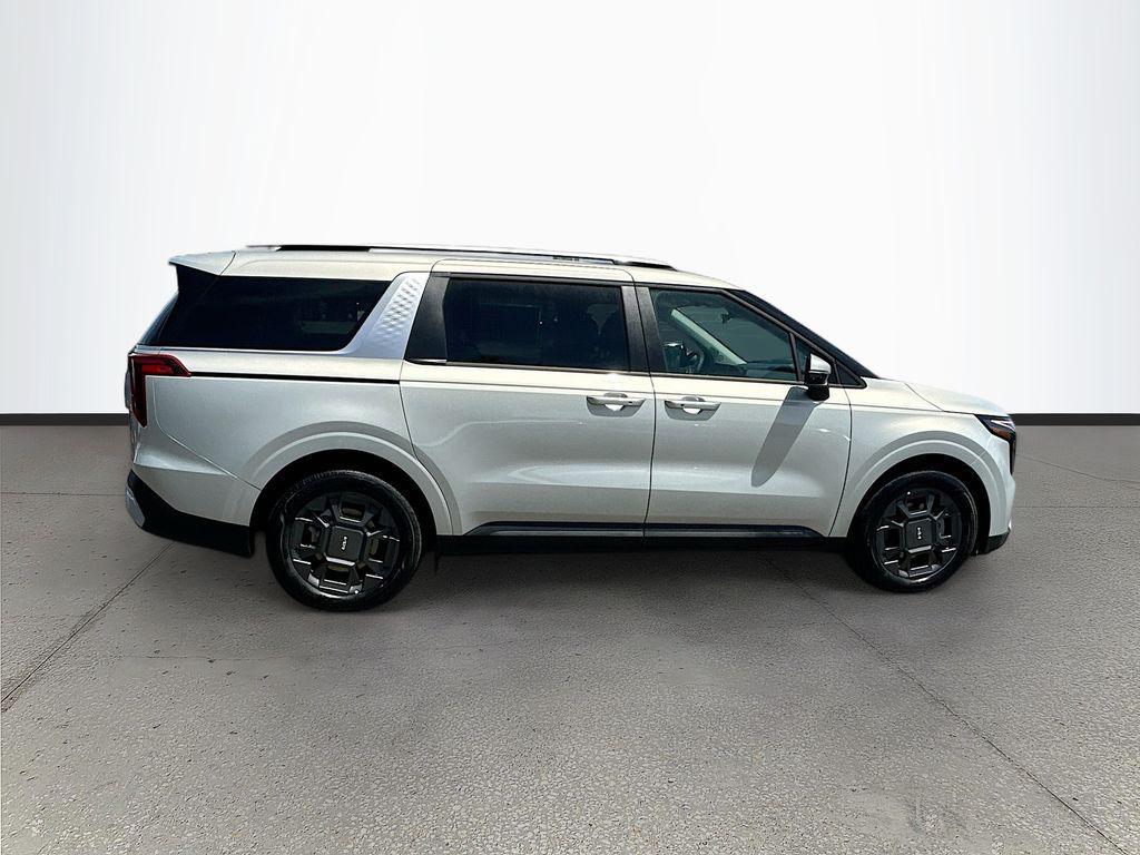 new 2026 Kia Carnival Hybrid car, priced at $42,920