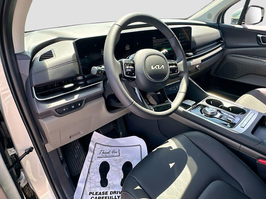 new 2026 Kia Carnival Hybrid car, priced at $42,920