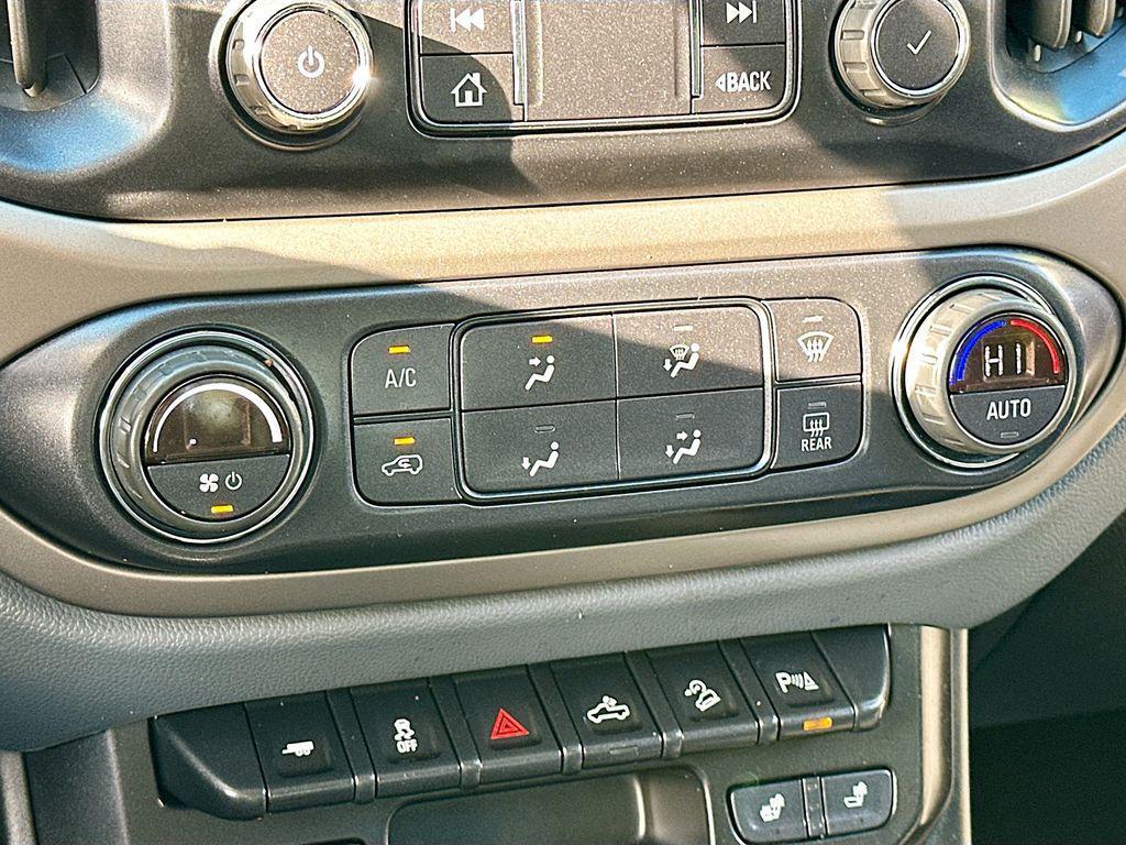 used 2022 Chevrolet Colorado car, priced at $26,551