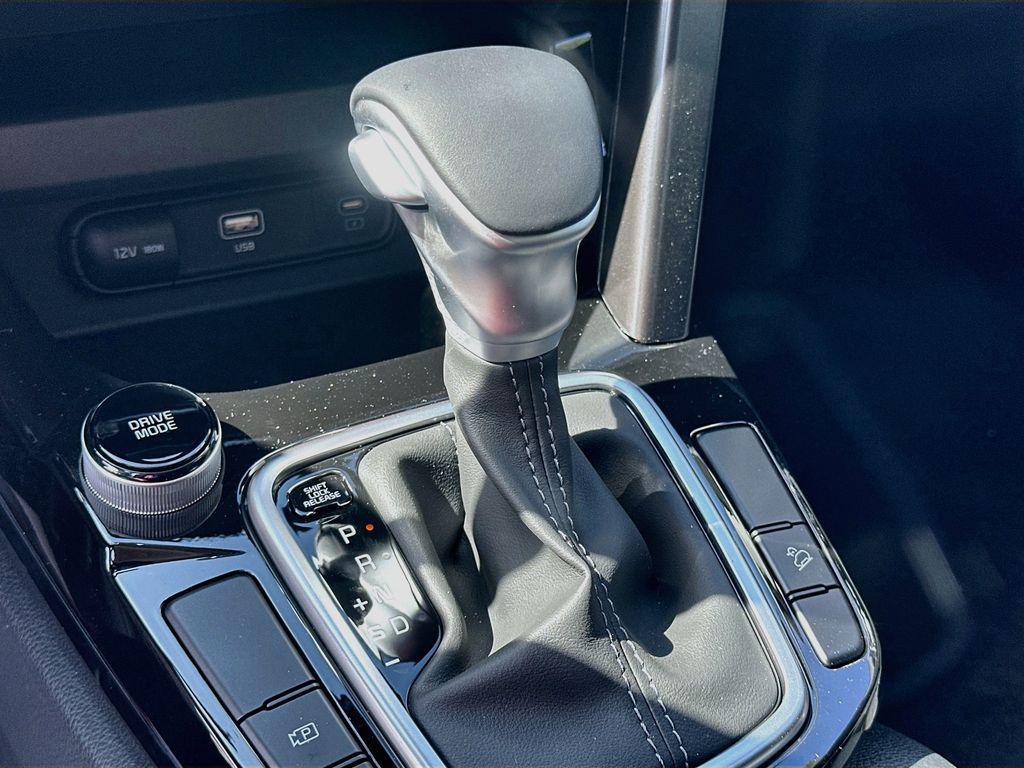 new 2026 Kia Seltos car, priced at $27,165