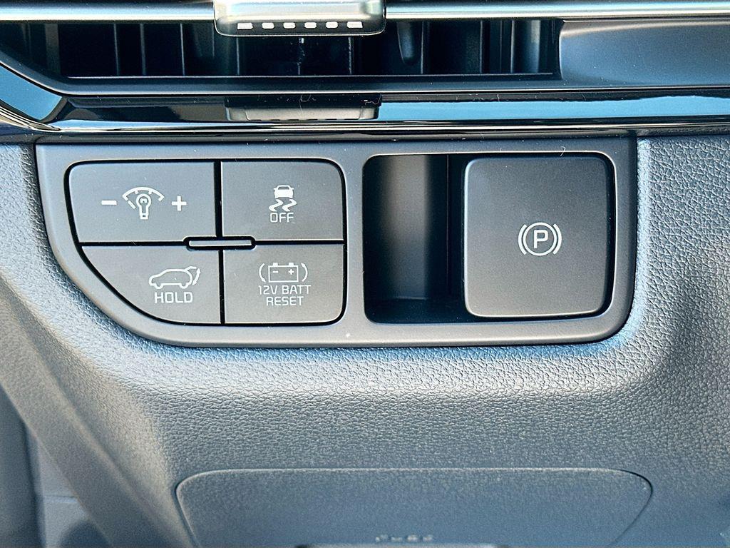 new 2026 Kia Sportage Hybrid car, priced at $38,632