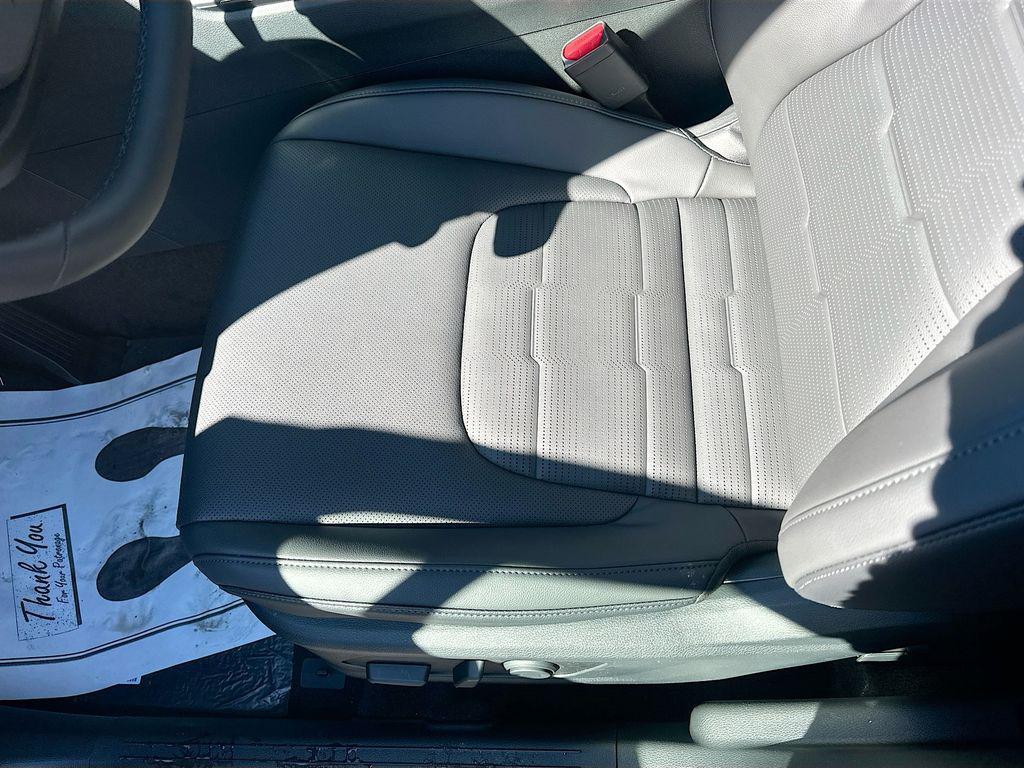 new 2026 Kia Sportage Hybrid car, priced at $38,632