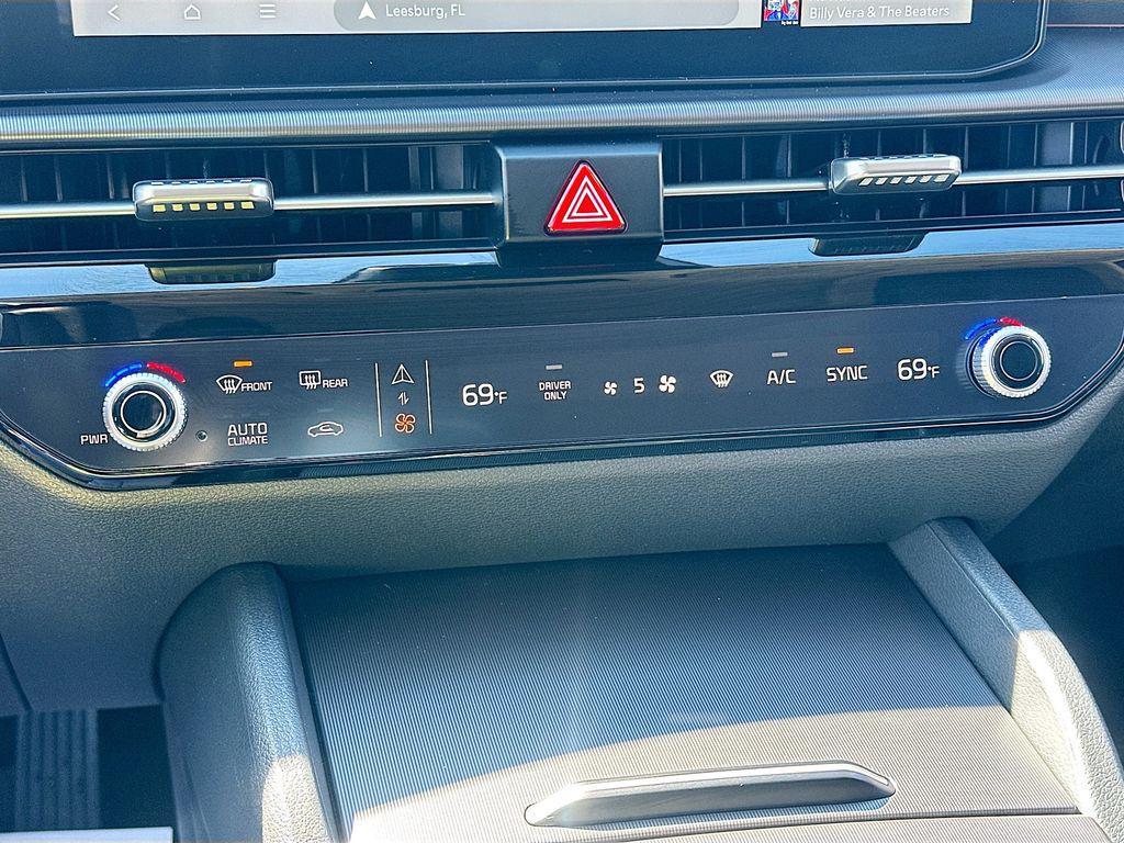 new 2026 Kia Sportage Hybrid car, priced at $38,632